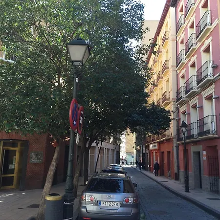 Auhabitat Zaragoza, Edificio De Turisticos Lägenhet