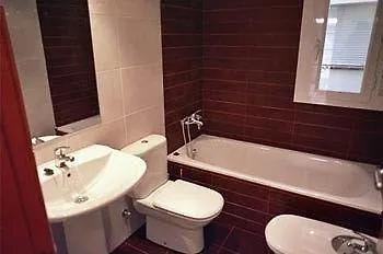 Auhabitat Zaragoza, Edificio De Turisticos דירה