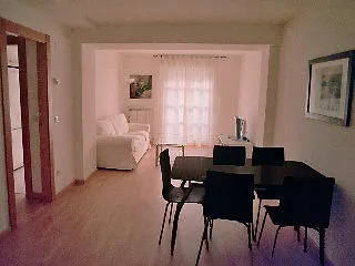 Daire Auhabitat Zaragoza, Edificio De Turisticos *