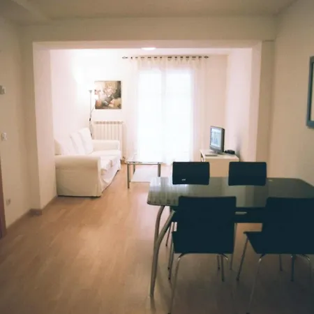 Auhabitat Zaragoza, Edificio De Turisticos Zaragoza