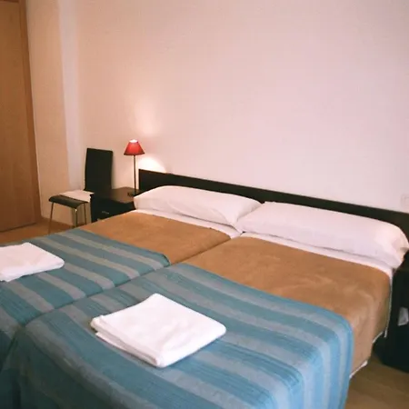 Auhabitat Zaragoza, Edificio De Turisticos Daire