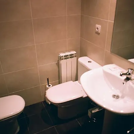 Auhabitat Zaragoza, Edificio De Turisticos