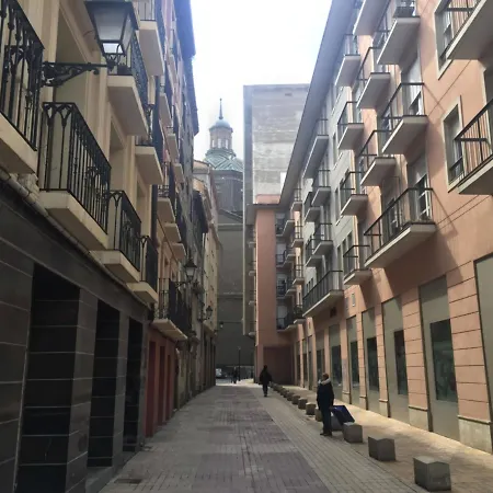 Auhabitat Zaragoza, Edificio De Turisticos
