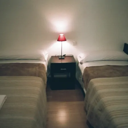 Auhabitat Zaragoza, Edificio De Turisticos * סרגוסה