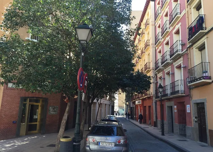 Auhabitat Zaragoza, Edificio De Turisticos Lägenhet