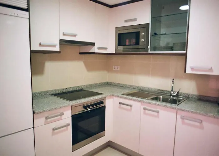 Auhabitat Zaragoza, Edificio De Turisticos Saragossa