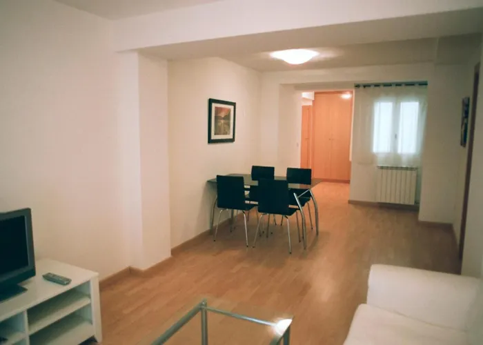 Auhabitat Zaragoza, Edificio De Turisticos Lägenhet