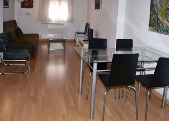 Auhabitat Zaragoza, Edificio De Turisticos 사라고사